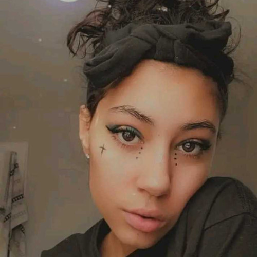 Bella M. profile photo