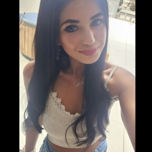 Cindy B.