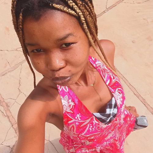 Ange E. profile photo