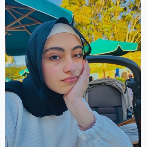 Nour V.
