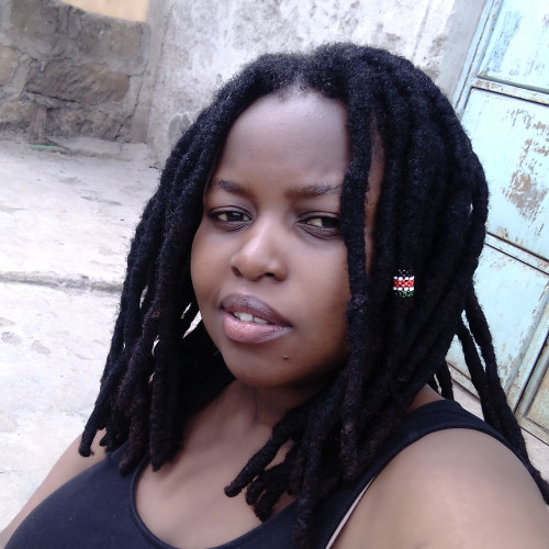 Reina T. profile photo