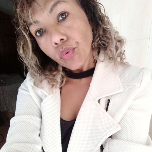 Zee S.