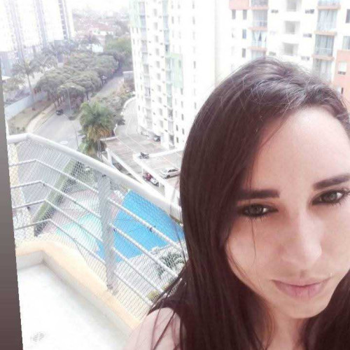 thania s. profile photo