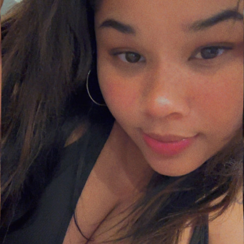 Emely b. profile photo