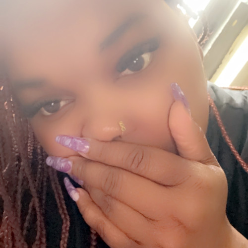 Lena T. profile photo