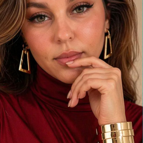 lyzianne l. profile photo