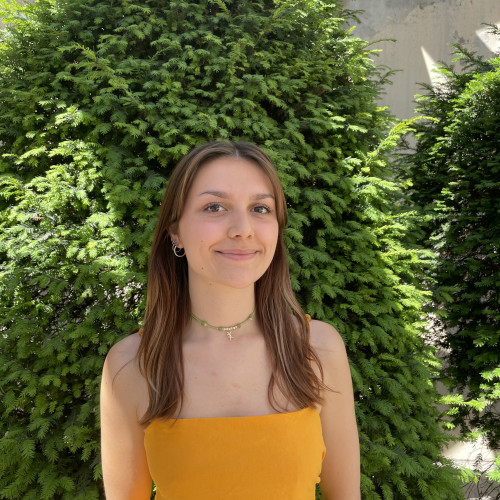 Chloé R.