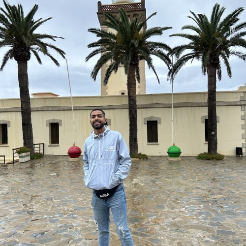 Hamza J. profile photo