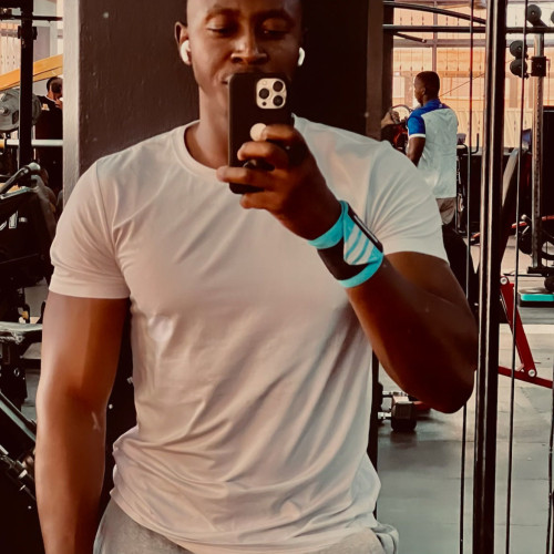 khalid L. profile photo