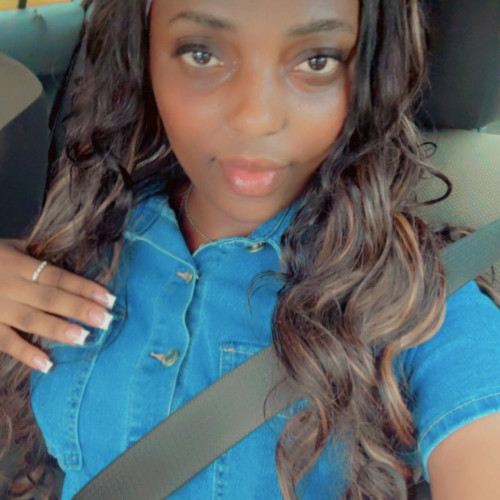 Esther O. profile photo