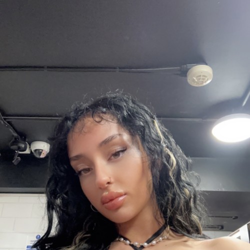 Vanessa X. profile photo