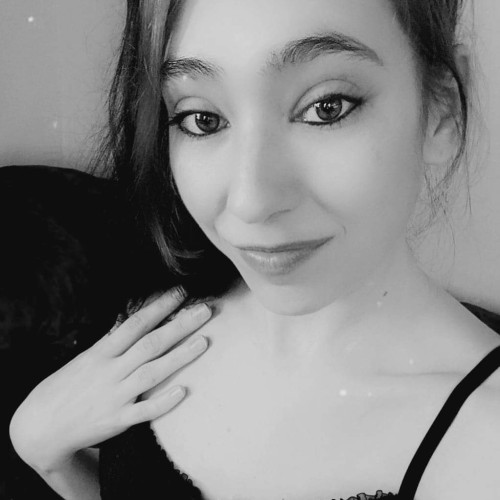 Koniann  L. profile photo