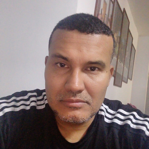 Leonardo D. profile photo