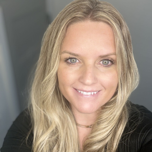 laura y. profile photo
