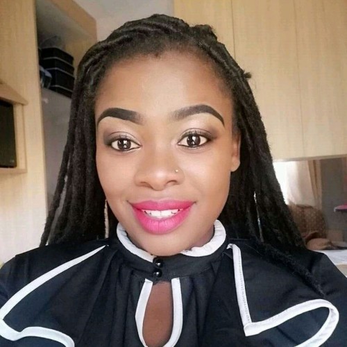 Yaneliswa  M.