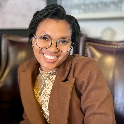 Dipuo Lesedi M.