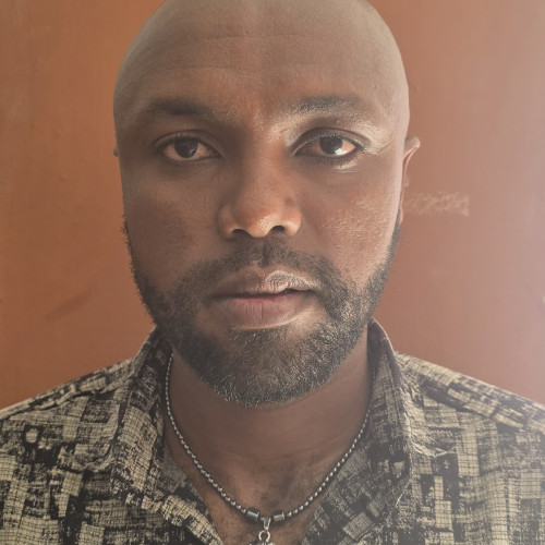 ROBERT W. profile photo