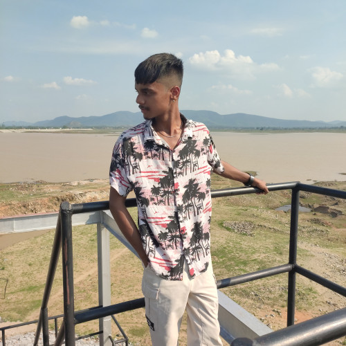 Nikhil  K.
