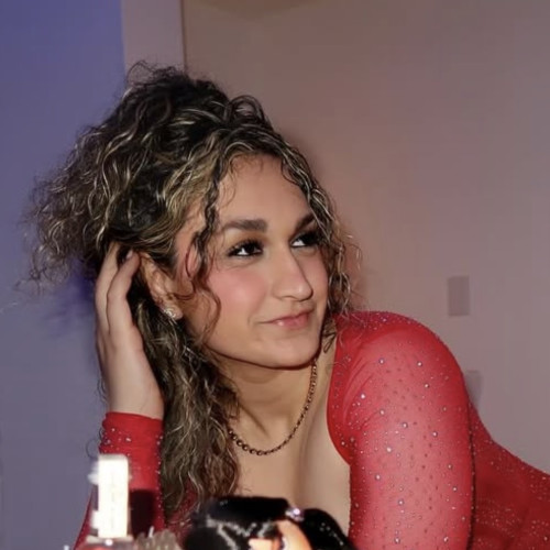 Paria B. profile photo