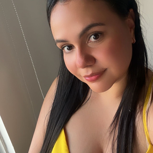 Dayana R.