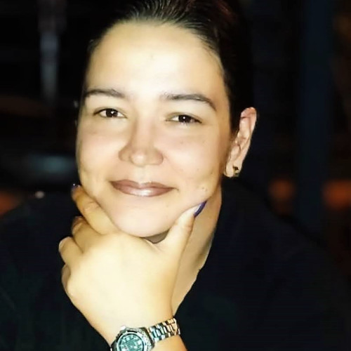 Mari F. profile photo