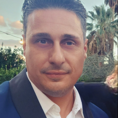miky m. profile photo