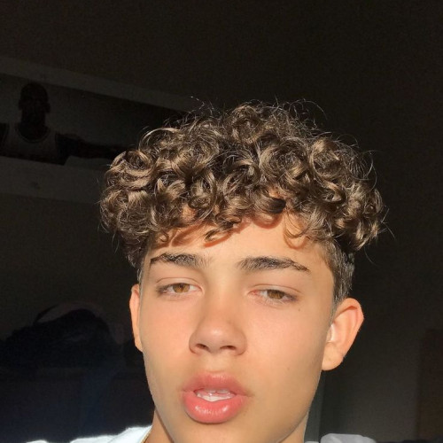 mateo d. profile photo