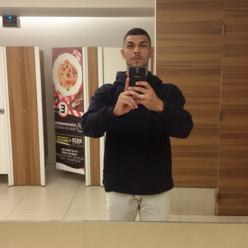 Junior P. profile photo