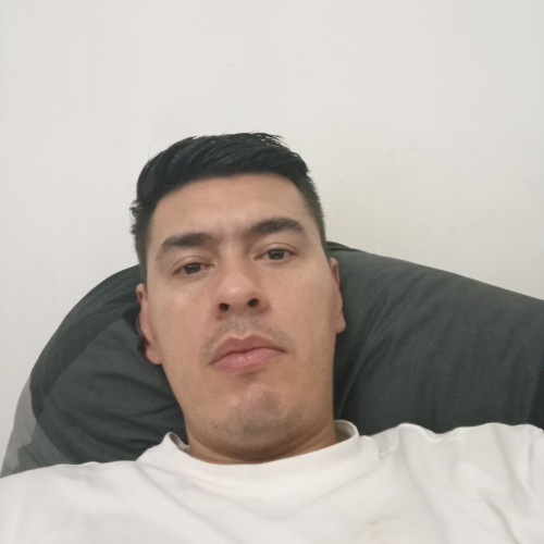 geovanni L. profile photo