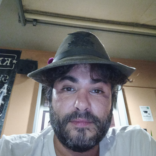 Lorenzo  M.