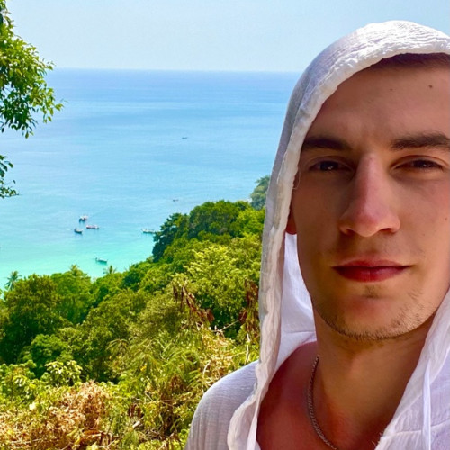 Денис Б. profile photo