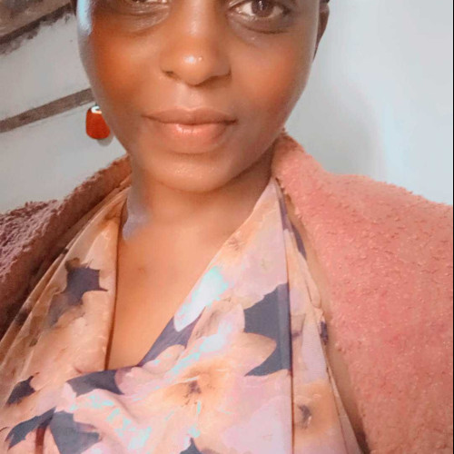 Esther W. profile photo