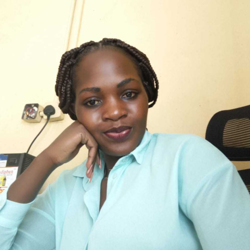 Esther O. profile photo