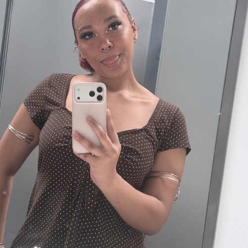 Leah W. profile photo
