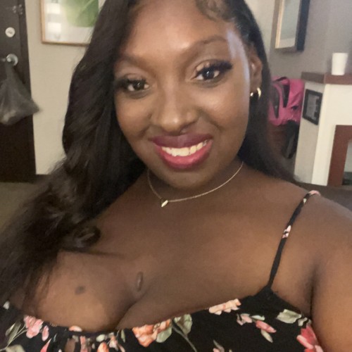 Courtney B. profile photo
