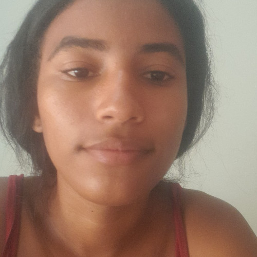 ariana  m. profile photo