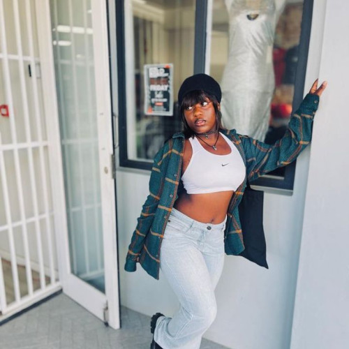 Lia T. profile photo