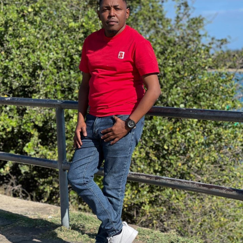 Boy B. profile photo