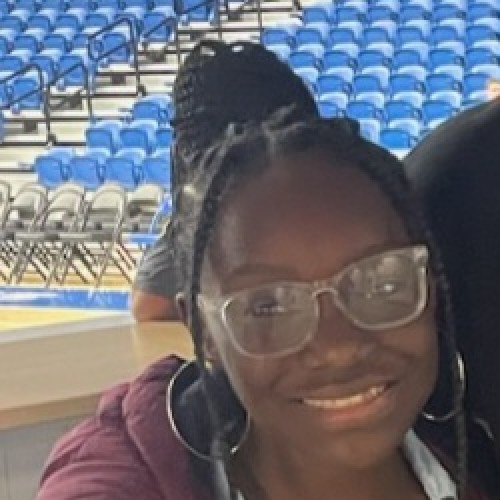 Naomi C. profile photo