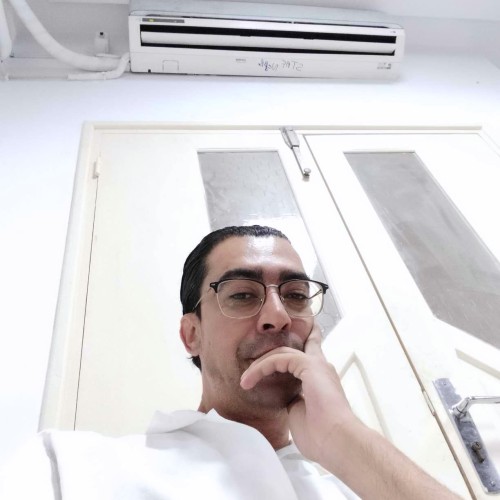 Mohamed Ali  R.
