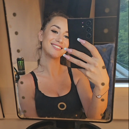 Eva M. profile photo