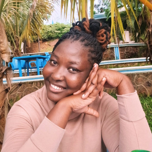 Vee O. profile photo