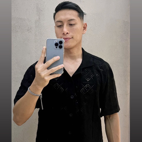 Andy M.