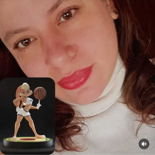 Luna E. profile photo