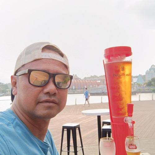 ANAK AGUNG GDE AGUNG J.