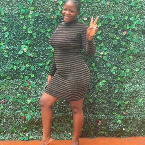 Nazy b. profile photo