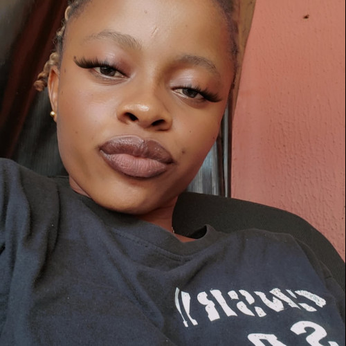 Oma O. profile photo