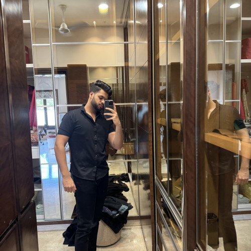 Akshat J. profile photo