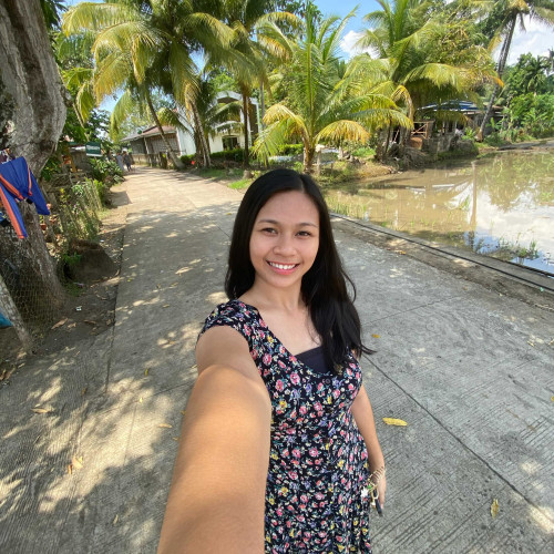 Debie M. profile photo