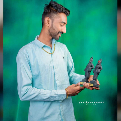 Suyash M. profile photo